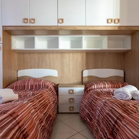 Appartement Casa Furnaxi *